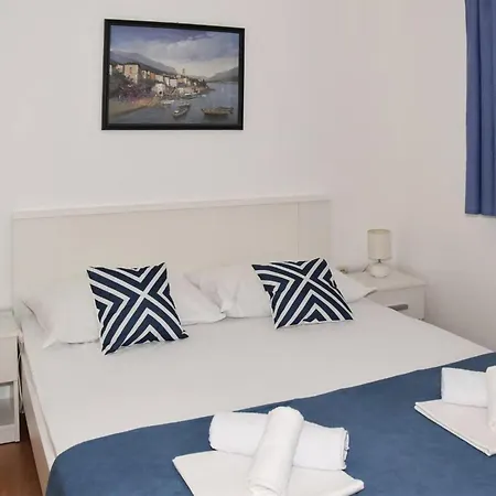 Cozy In With Wifi Daire Biograd Na Moru